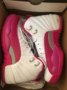 jordan 12 valentine