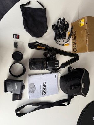 Nikon D D5100 16.2 MP SLR-Digitalkamera - Schwarz (Kit m/ AF-S DX 18-55mm...
