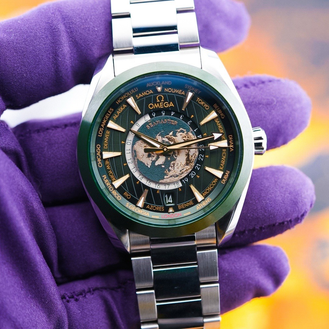 オメガ OMEGA Seamaster Aqua Terra World Timer 150M 220.30.43.22.10.001