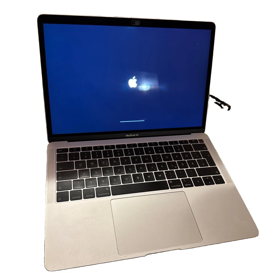 Apple MacBook Air 13" 2018 · i5 · 8GB · 256GB, Foto 1 von 2
