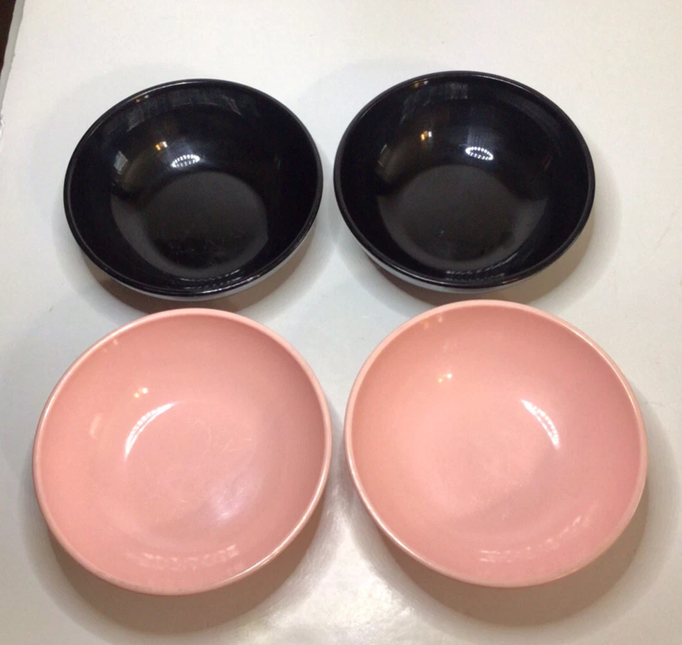Sterilite Cereal Soup Bowls 2 Pink 2 Black Plastic Vtg - Image 3 of 4