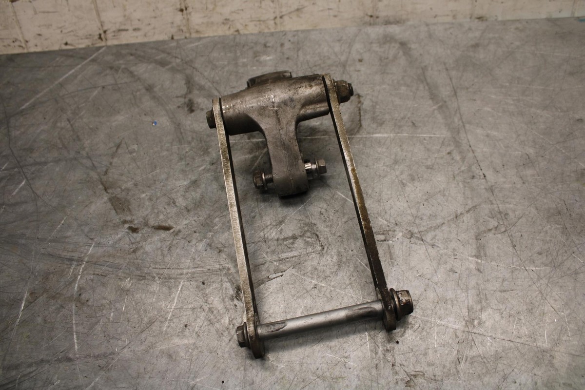 2005 Kawasaki Ninja ZX6R ZX636C REAR DOGBONE SHOCK LINKAGE 2005 Kawasaki Ninja ZX6R ZX636C REAR DOGBONE SHOCK LINKAGE