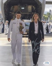 Vanessa Lachey NCIS Hawaii Autographed Signed 8x10 Photo ACOA