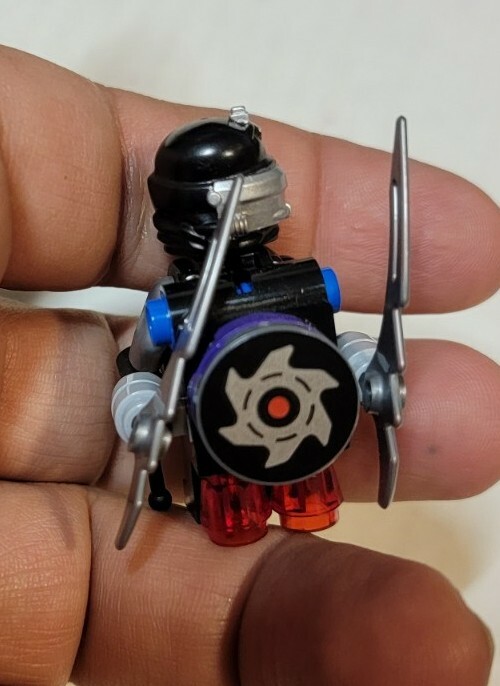 Lego Ninjago Nindroid Warrior Minifigure Rebooted Mask Hood and
