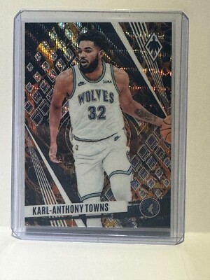 2023-24 Panini Phoenix Basketball Karl-Anthony Towns #165 Lava /75