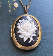 COLLANA-PORTAFOTO '20s PASTA D'ONICE E D'AVORIO,CM.55,CIONDOLO CM.6x4 ORO GIALLO