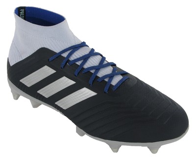 predator cleats women