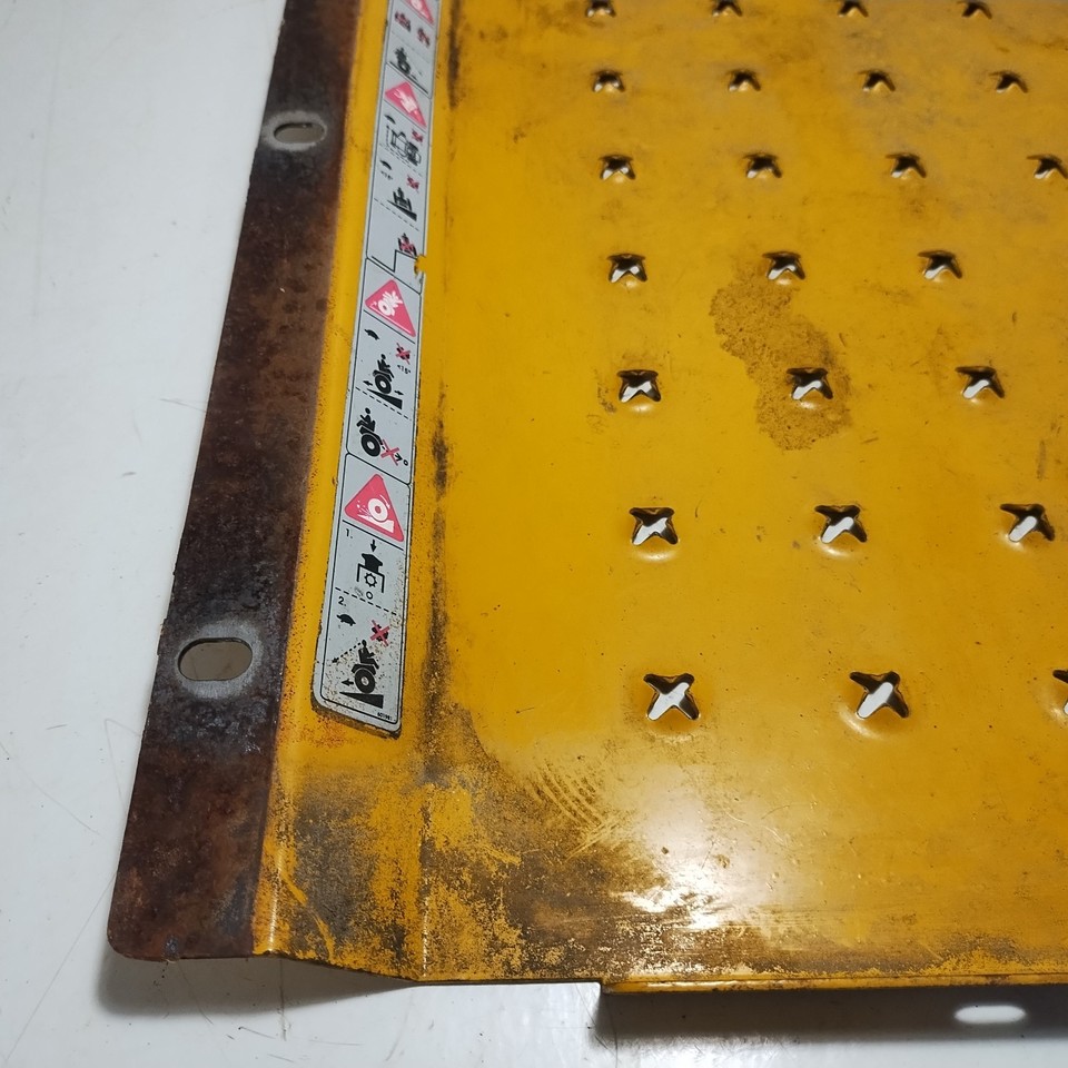 Hustler Raptor 52'' Zero Turn Floor Pan Foot rest 551865 | eBay