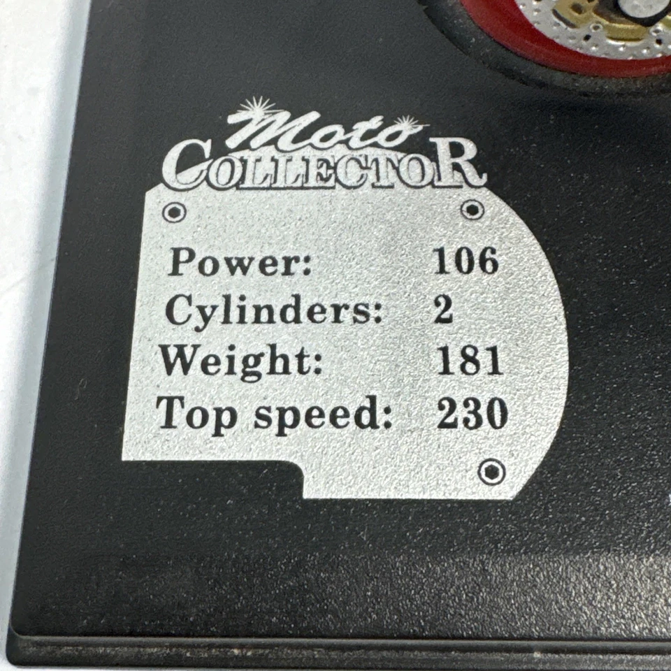 Solido Moto Collector Aprilia Too 1000 R Motorcycle Bike W/ Stand Display - Image 3 of 4