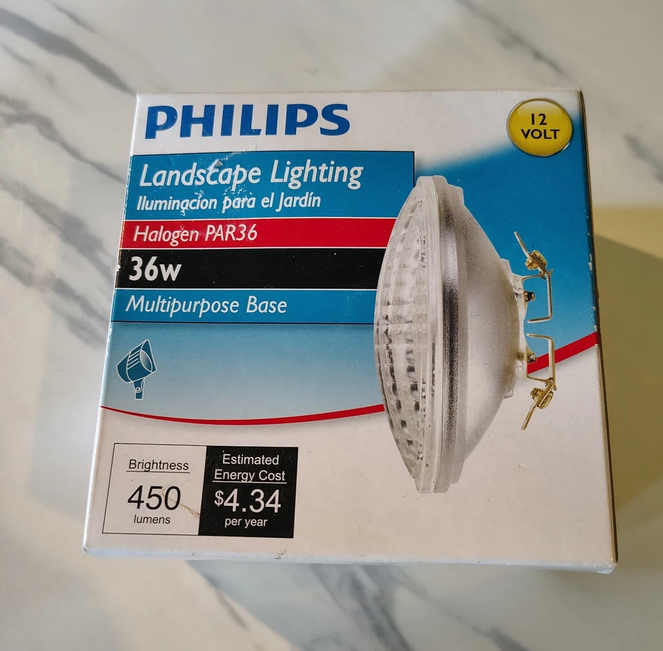 Philips Landscape Lighting 36W Light Bulb PAR36 Multipurpose Base 12V - Image 2 of 4