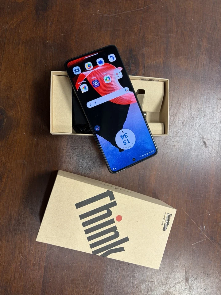 Smartphone Motorola Thinkphone XT2309-2 5G Dual Sim 8/256GB Carbon Black EU - Immagine 4 di 4