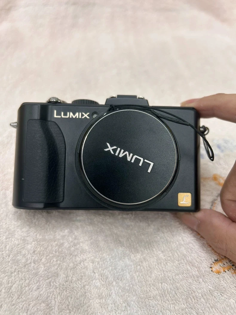 25+ Panasonic LUMIX DMC-LX5 Digital Cameras for sale | Updated Oct