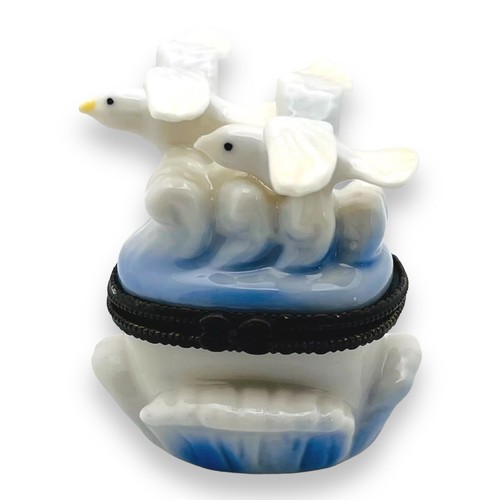 Caja de baratijas de porcelana gaviota pájaro Delft azul blanco con bisagras vintage - Imagen 6 de 8