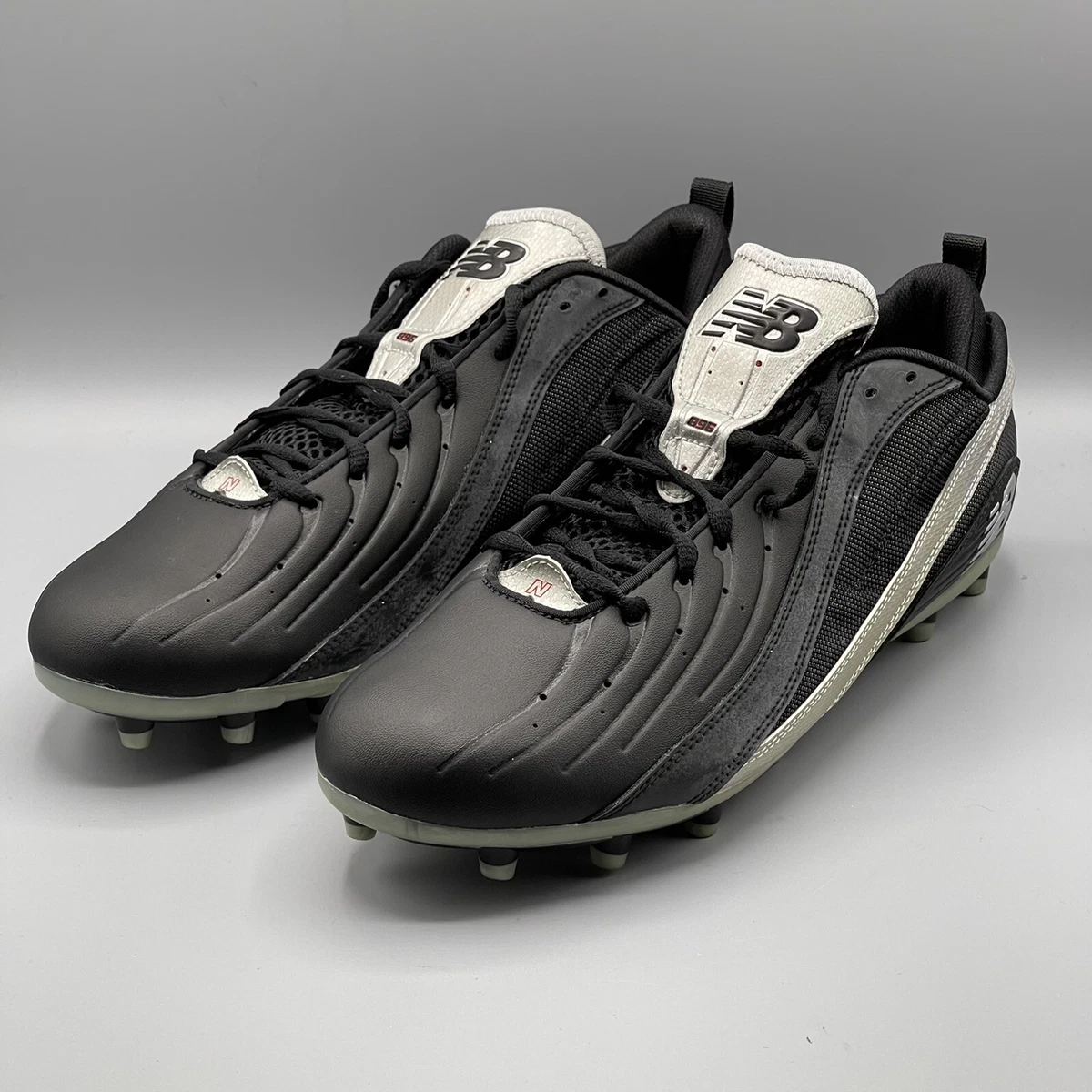 New Balance Football Cleats Men s 14 Black Silver Molded Low 896 EUR 49 UK 13.5