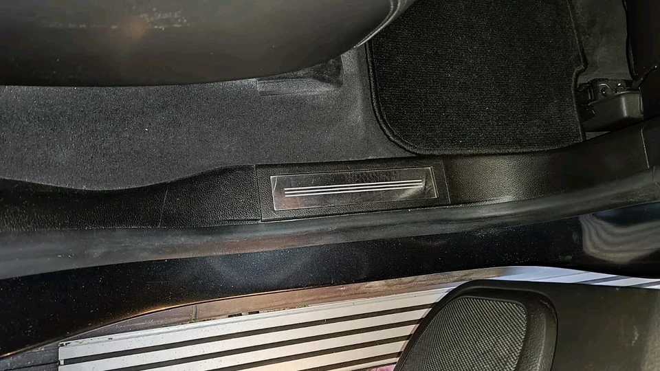 Alféizares de puerta iluminados Saab 9-4x Foto 4 de 4