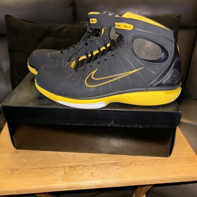 Size 12 - Nike Air Zoom Huarache 2K4 Black Maize “Replacement Box