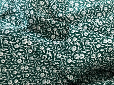 Vtg 4 Yd 43WX149L White Floral on Dark Green Classic CALICO Cotton QUILT FABRIC