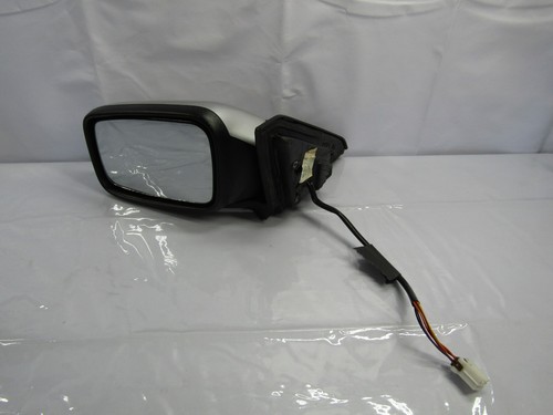 2000-2004 Volvo V40A Left Driver Side Mirror Silver Metallic OEM - Picture 2 of 12