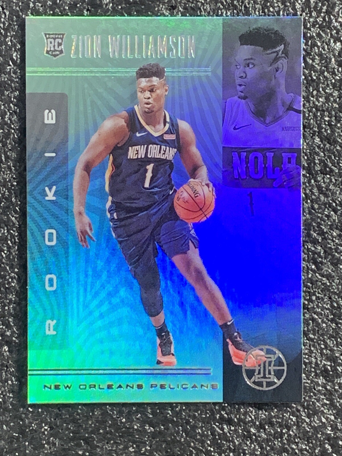 2019-20 Illusions Basketball Emerald Parallel #151 Zion Williamson RC Pelicans 