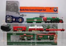 Lionel 1951020 North Pole Central HO Freight Set LionChief Bluetooth C8 w/ Track