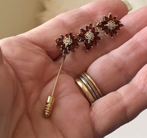 Vintage Garnet Stick Pin W Matching Earrings Marked JC Pierced Gold Tone - Picture 12 of 14
