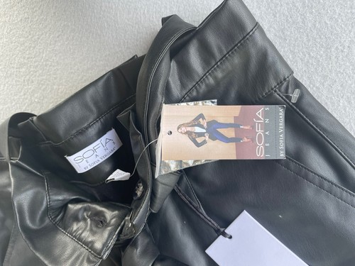 Sofia Jeans Women’s Faux Leather Jogger pants size 4 Black, Belted and zipper - Picture 9 of 13