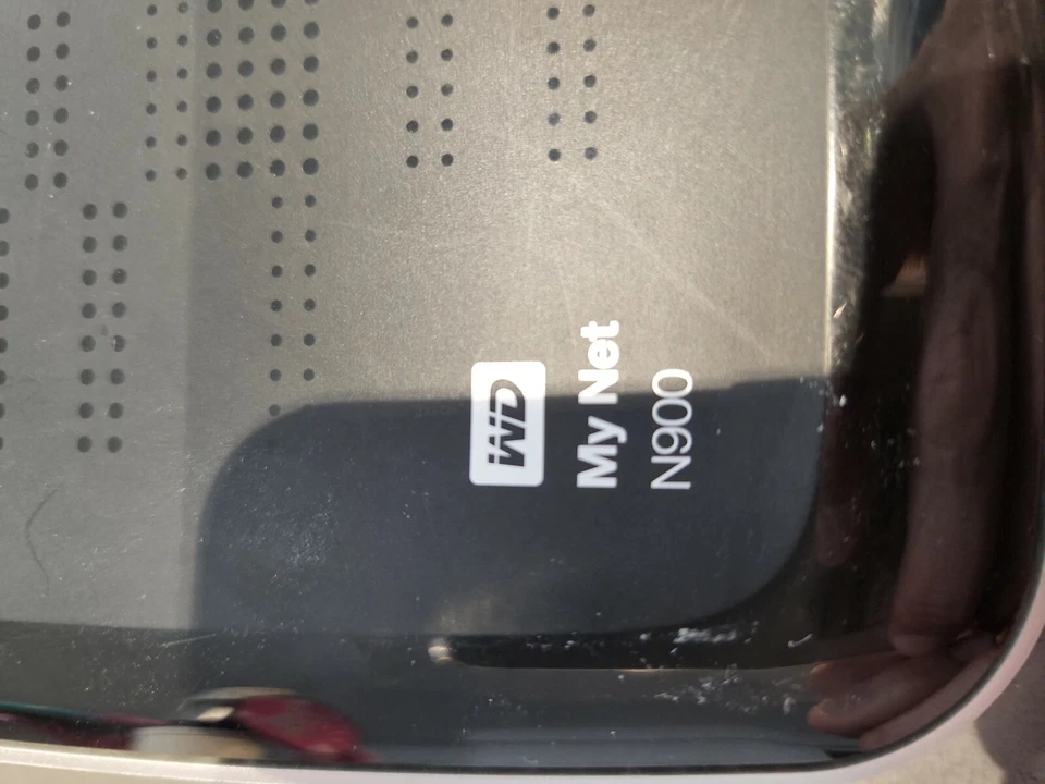 Western Digital My Net N900 450 Mbps 7-Port Gigabit Wireless N Router... - Image 2 of 4