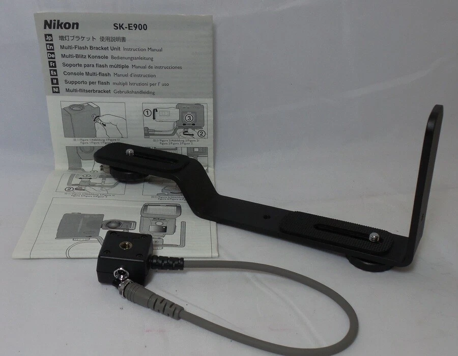 Nikon SK-E900 External Multi-Flash Bracket for Nikon 4500 Digital Camera (25067) - Image 2 of 3