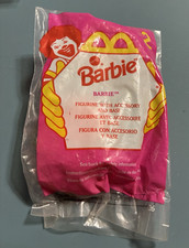 VINTAGE MCDONALDS HAPPY MEAL TOY 1998 BARBIE WITH FASHION ACCESSORIES  BASE 2