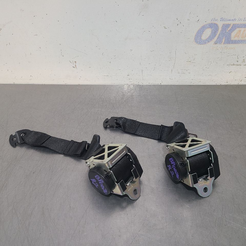 22 2022 MASERATI LEVANTE REAR SEAT BELT RETRACTOR SET BLACK 