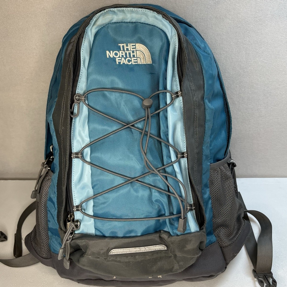 The North Face Jester Backpack Blue Gray Large School Travel  display picture 2