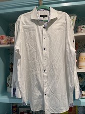 Men  s Bogosse two XL, long sleeve shirt