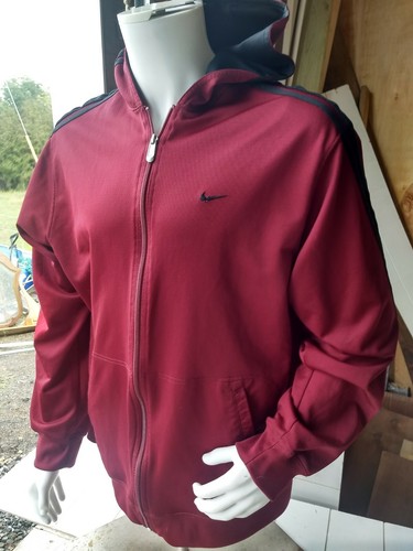 Nike Mens XL Burgundy Color \u0026 Black 