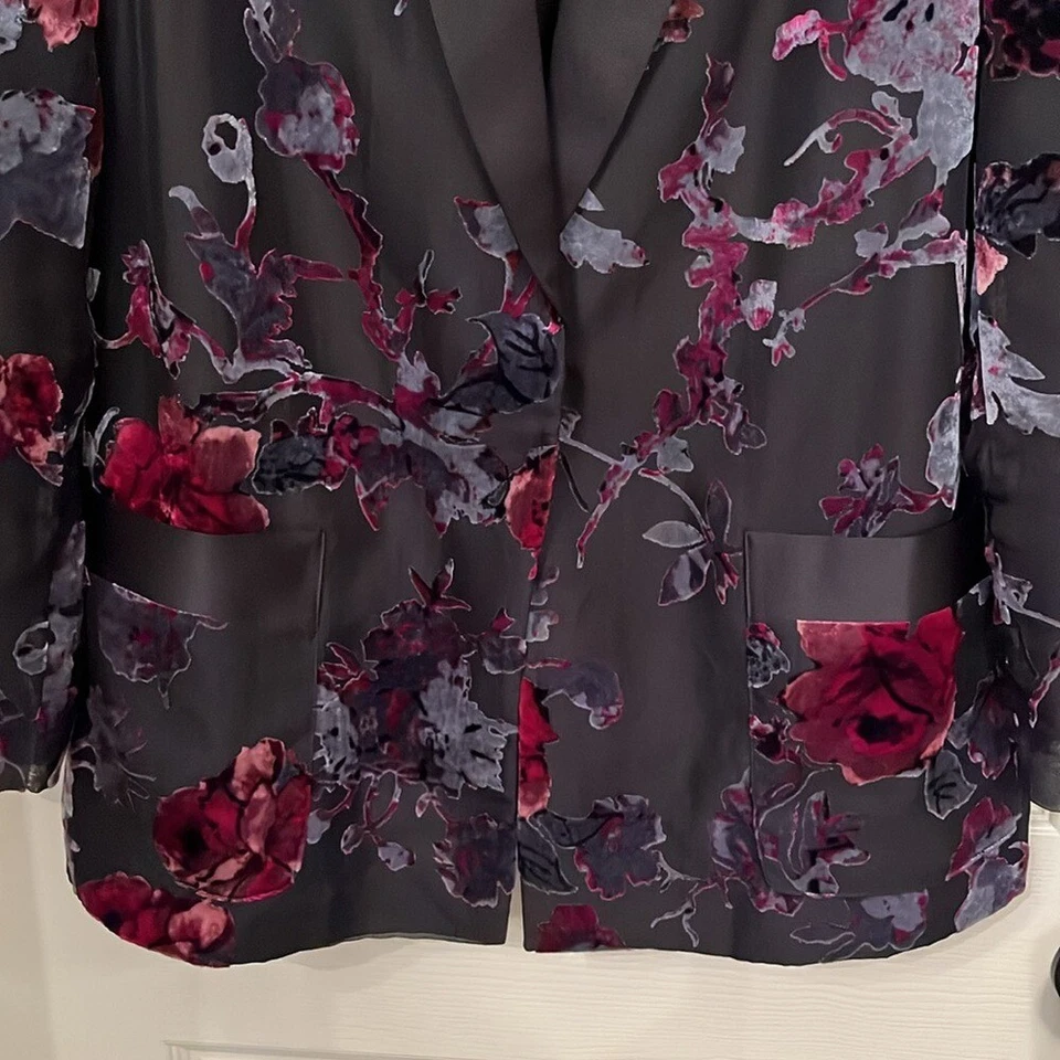 Tahari ASL Women's Black Floral Blazer Sz 6 Velvet One Button Pockets Workwear - Image 3 of 4