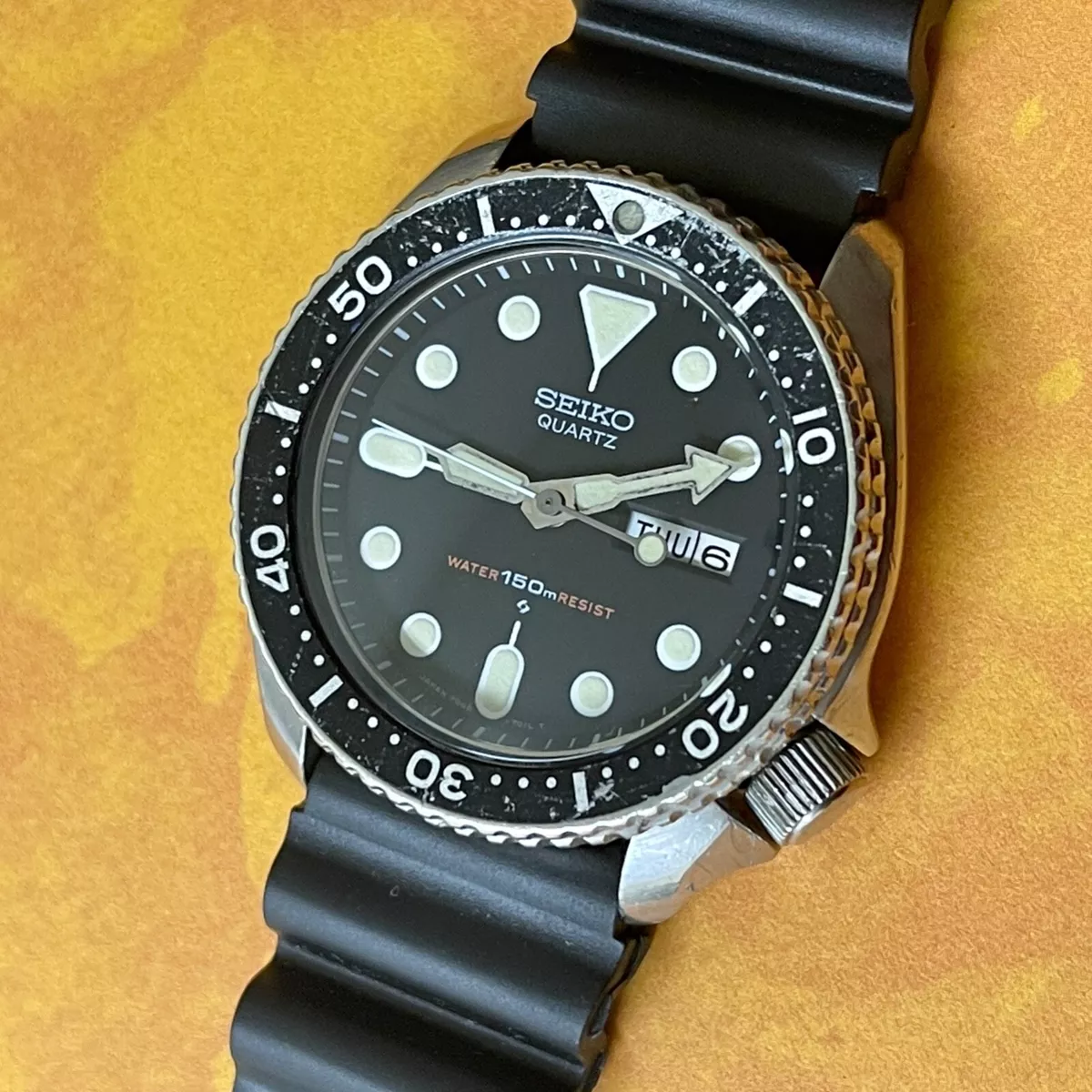 1980s Turtle 150M vintage big 42mm divers watch 7548-7000 + two straps |