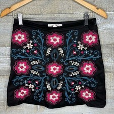 Miami small black embroidered floral mini skirt small