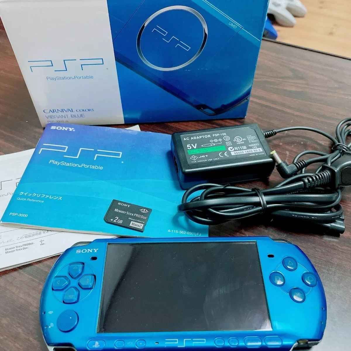 Sony PSP-3000 Vibrant Blue Handheld Console w/2GB Memory Card Box (Near  Mint)