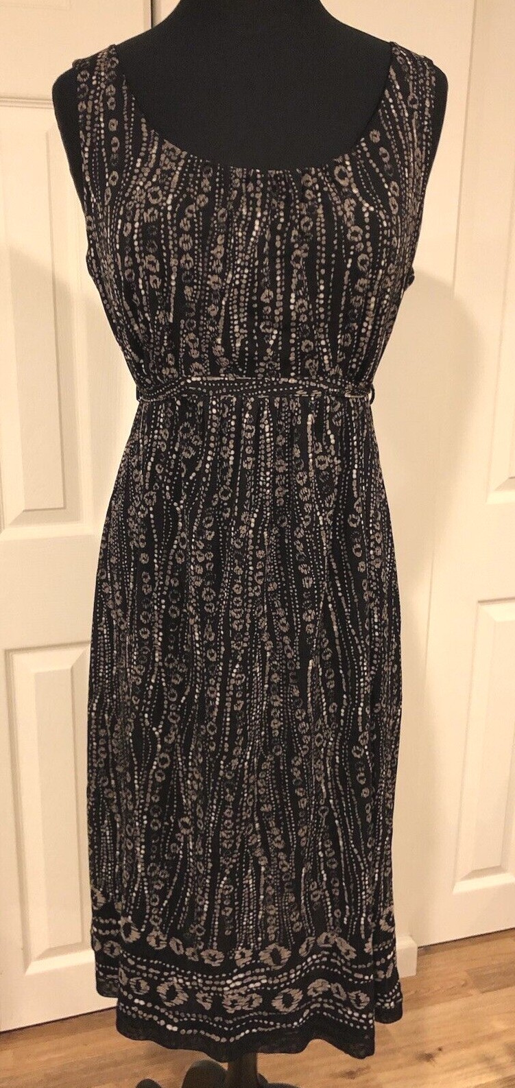 Picture 1 of 12