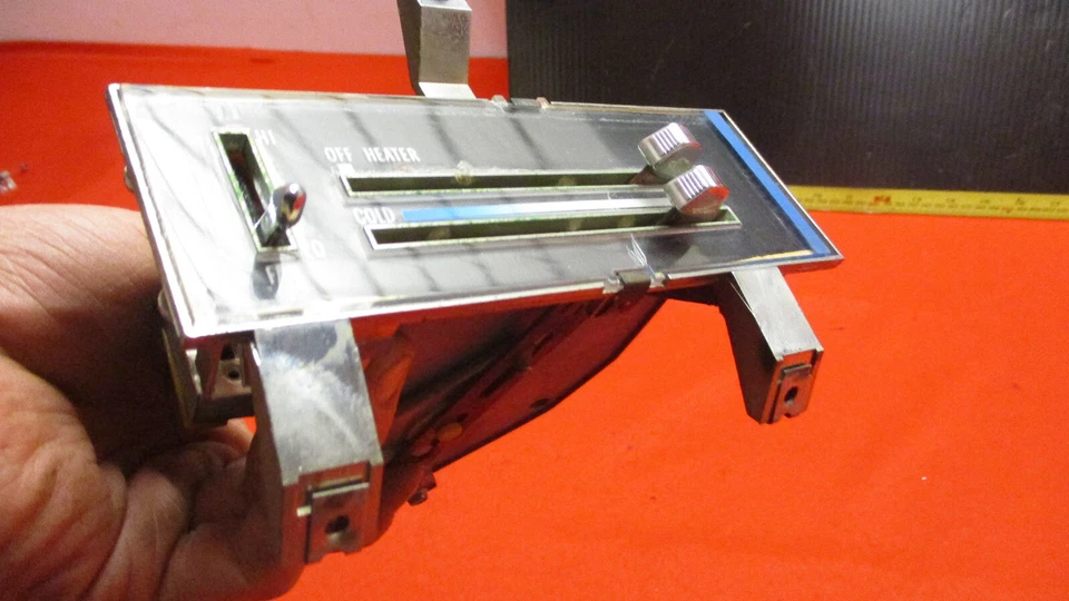 Chevrolet Impala Belair Caprice 1971 control de calefacción sin aire acondicionado Foto 3 de 4