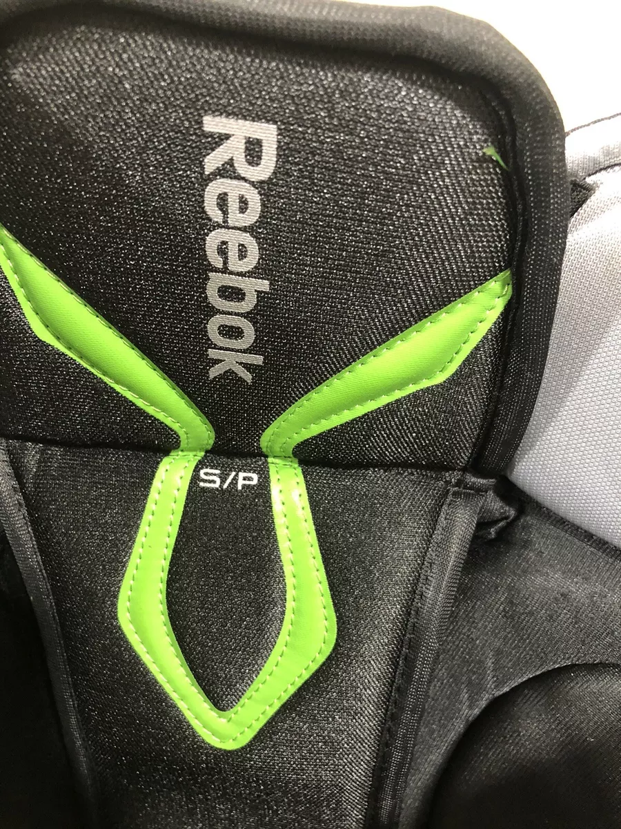Reebok hotsell 16k pants