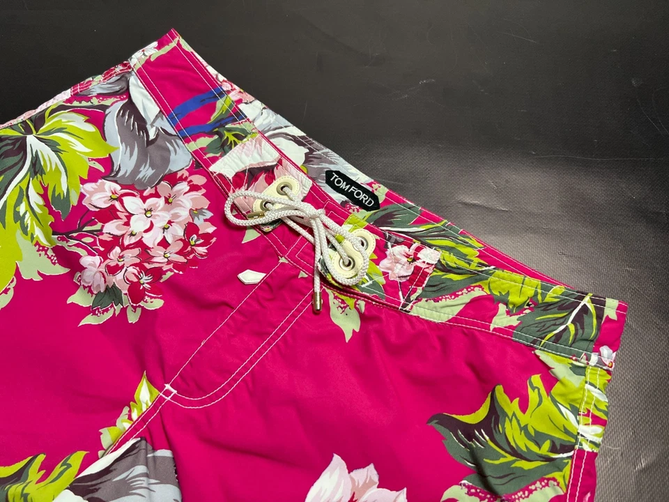 RRP $650 Men's TOM FORD Floral Pink Print Swim Shorts Trunks - 48 - Image 2 of 4