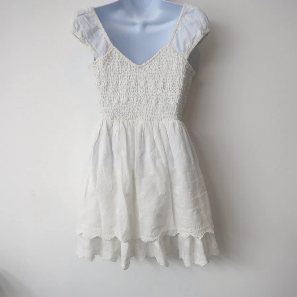 American Eagle Smocked Bodice Mini Dress Medium White Fairy Princess Waist - Image 4 of 4