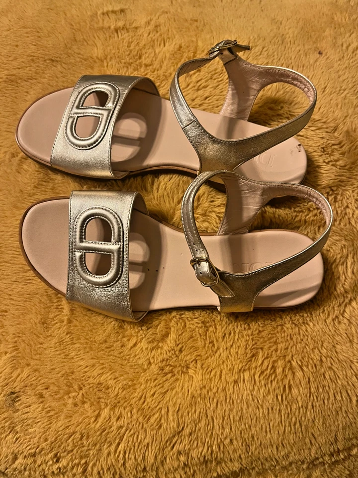 Sandalia bebé Dior Foto 2 de 3