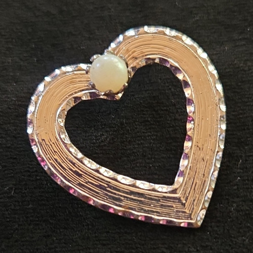 Gold Tone Heart Love Brooch Pin, Metal, White Pearl, 1.25 in