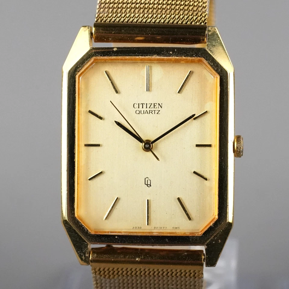 Relógio masculino Citizen quartzo vintage 2030-948904 ouro 27 mm nova bateria nova pulseira - Imagem 3 de 4