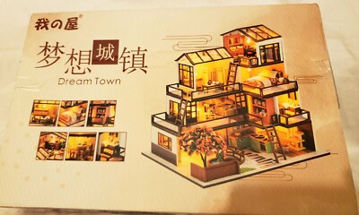New Boxed Dream Town 1:24 Scale Miniature DIY Dollhouse Kit
