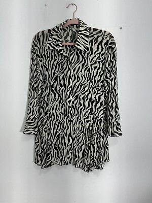 Womans Atmosphere  Zebra Print 3/4 Bell Sleeve Button Up Shear Flare Blouse XXL