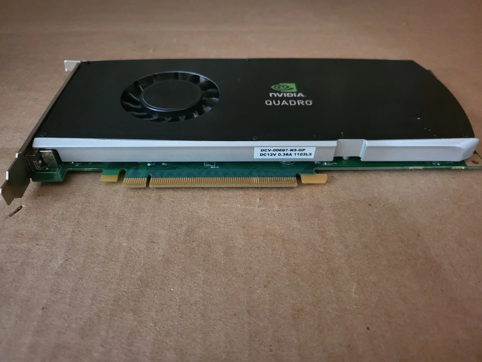 PNY NVIDIA QUADRO FX 3800 1GB GDDR3 TARJETA GRÁFICA VCQFX3800-PCIE-T F6-2(1) Foto 3 de 4