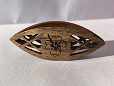 Tatting shuttle with cutout 2.5" long walnut