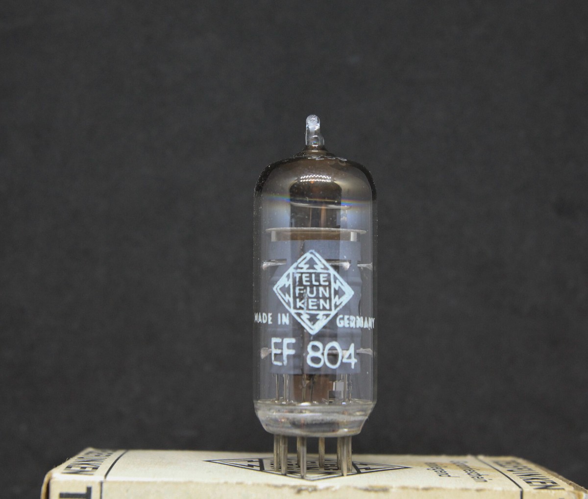 Matched pair EF804 TELEFUNKEN NOS NEU Raute Röhre Tube NEW Valve Valvula Valvola